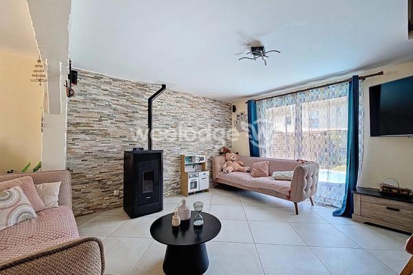 Maison à vendre 5 pièces de 89,6 m² Autres biens de l'agent