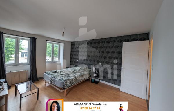 BAR RESTAURANT LAPEYROUSE MORNAY 130 M2