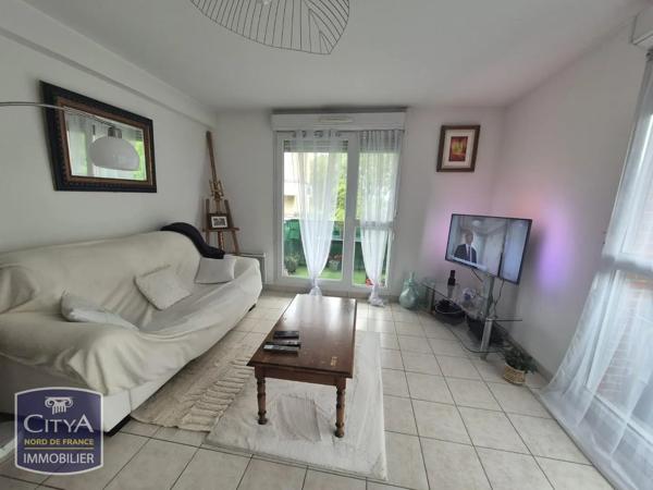 Appartement à louer 2 pièces 47.82m² Saint-Saulve (59880)