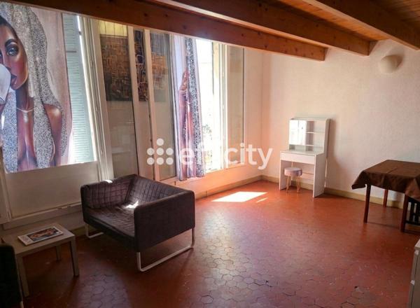 Appartement
         2 pièces
        - 52 m² Exclusivité 99 000 € *