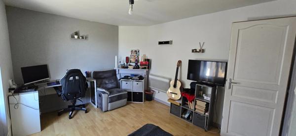 Maison à vendre 6 pièces AMBAZAC (87)