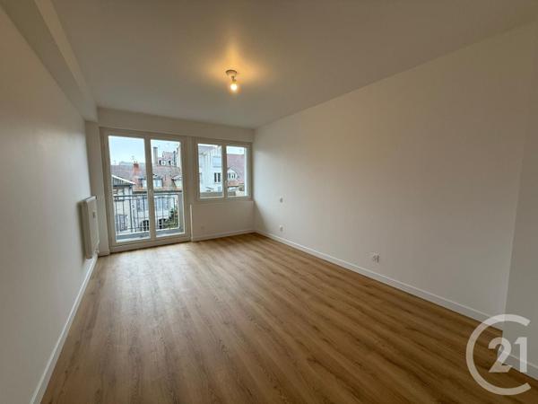 Appartement F3 à vendre  3 pièces - 74,06 m2 TARBES - 65