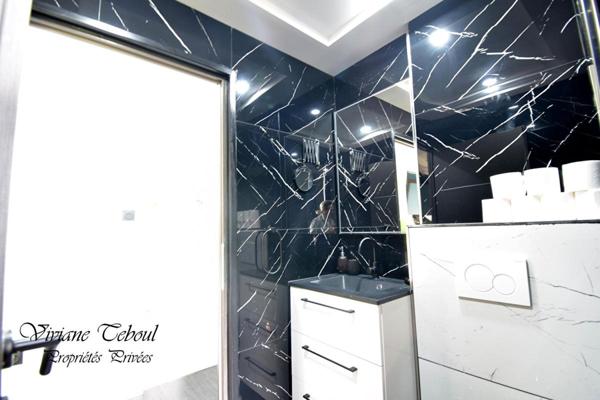 NOUVEAU Lyon 5- Ménival- 164900. Appartement 3 pièce(s) 50 m2 refait a neuf