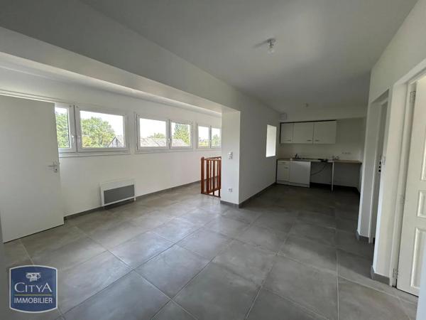 Appartement à louer 3 pièces 60.4m² Saumur (49400)