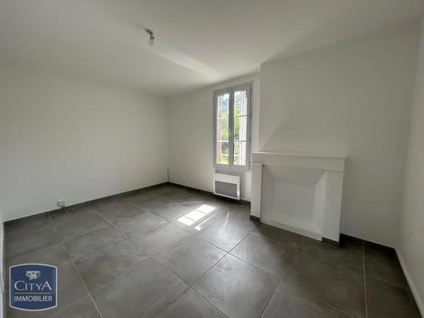 Appartement à louer 3 pièces 60.4m² Saumur (49400)