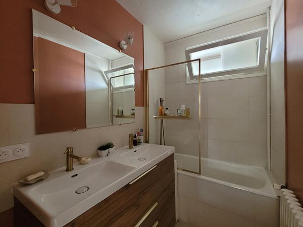 Appartement T3 rénové - La Rochelle, quartier La Trompette