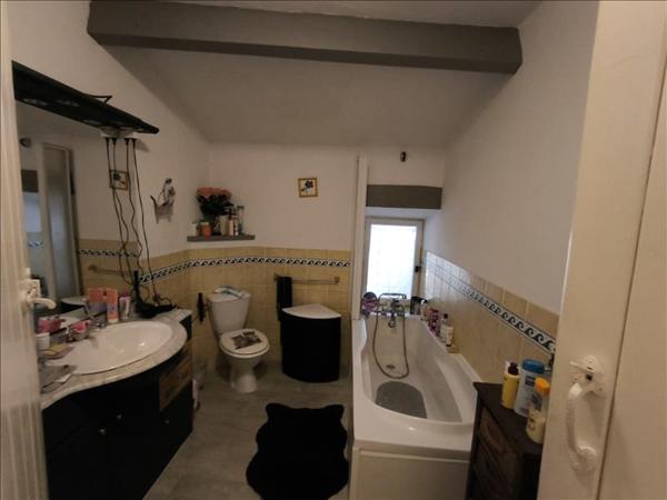 Maison à vendre |  Montlieu-la-Garde |  6 pièces | 210 m²