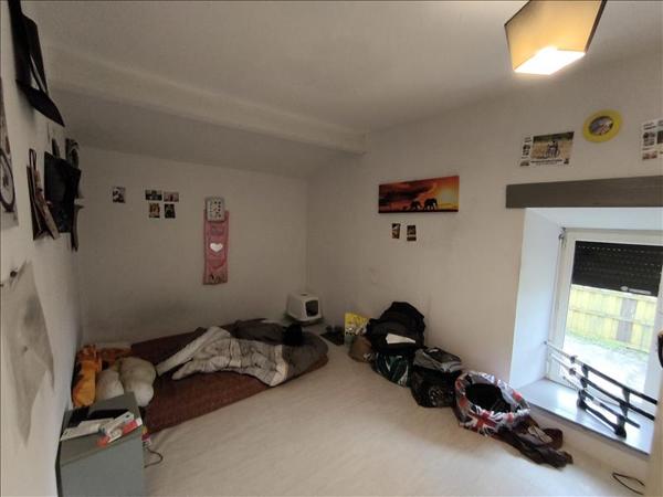 Maison à vendre |  Montlieu-la-Garde |  6 pièces | 210 m²