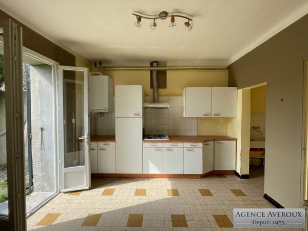 APPARTEMENT DE PLAIN PIED AVEC JARDIN ET GARAGE Bram (11150)