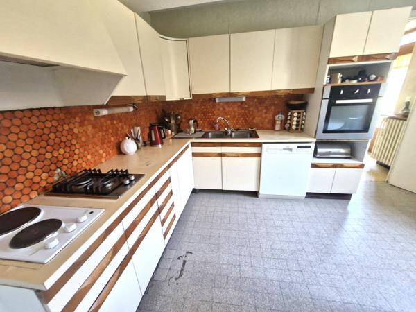 Maison 10 pièces - 280 m² Bien prestige