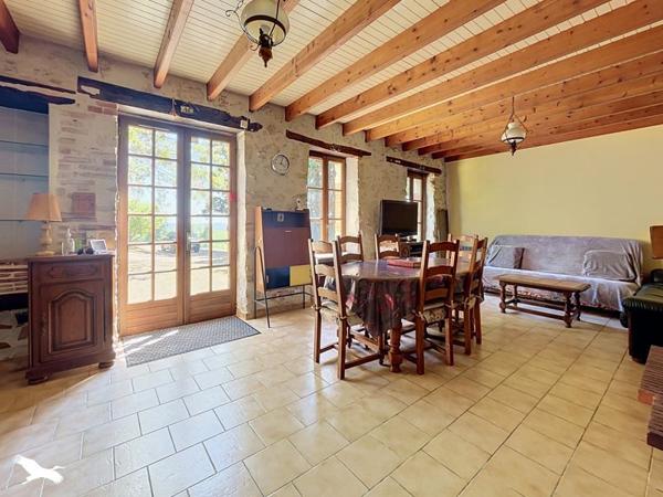 Maison à vendre 214 000 € Montréal 7 p 120 m² DPE D
