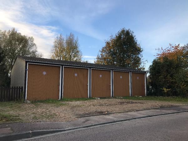Parking / box - 76410 Saint Aubin Les Elbeuf