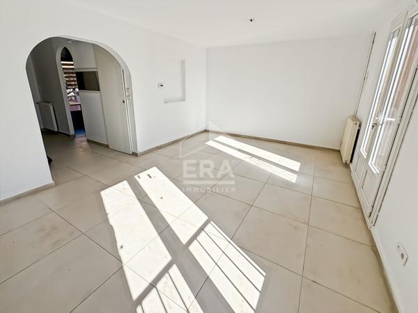 LES PENNES MIRABEAU - Maison T4 de 77m2 sur une parcelle de 131m2