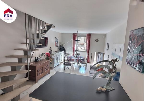 Maison de ville entièrement rénovée