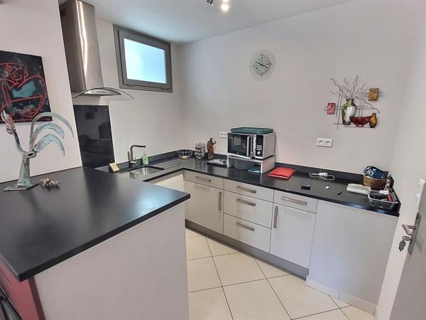 Maison de ville entièrement rénovée