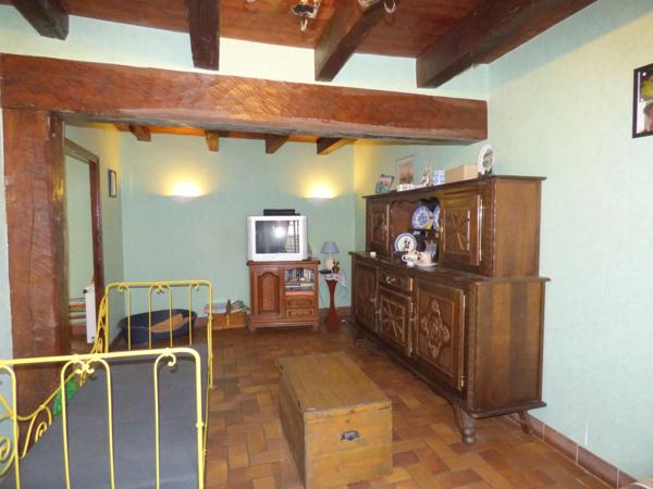 Maison centre-bourg 3/4 chambres + garage + terrasse/jardinet