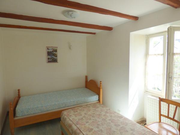 Maison centre-bourg 3/4 chambres + garage + terrasse/jardinet