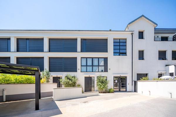Duplex avec jardin dans une ancienne école réhabilitée
