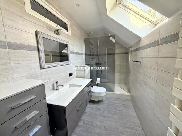 Vente                                                      Maison
                        
                     6 pièces                      130 m2                     à Sucy-en-Brie