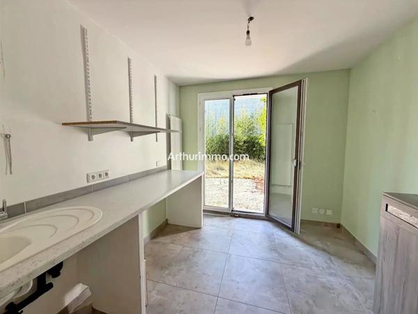 Vente                                                      Maison
                        
                     6 pièces                      130 m2                     à Sucy-en-Brie