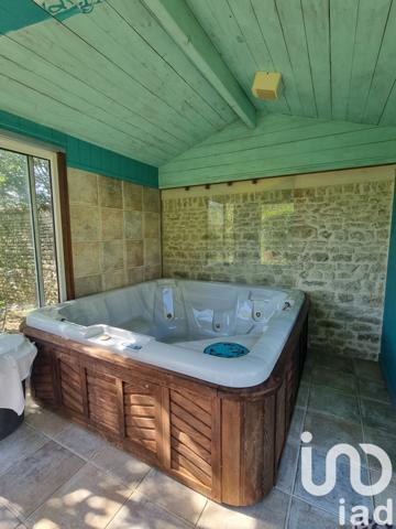 Maison à vendre 5 pièces 173 m² Aigondigné