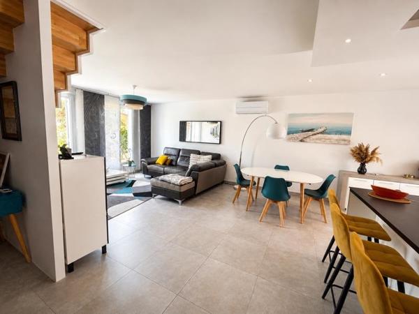 Maison à vendre 680 550 € Saint-Aunès 7 p 156 m² DPE C