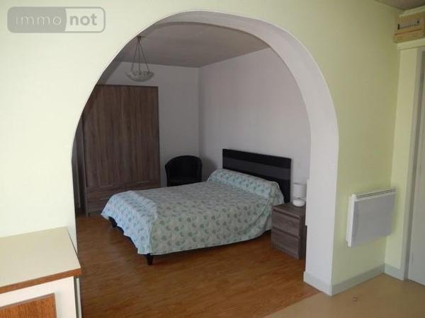 Immeuble à vendre à Saint-Flour dans le Cantal (15100), ref : 044/1134