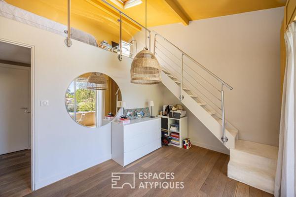 Maison d’architecte rénovée avec piscine au coeur d’un domaine privé à Saint-Genis-Laval