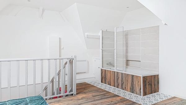 Maison atypique 6 pièces 166 m2