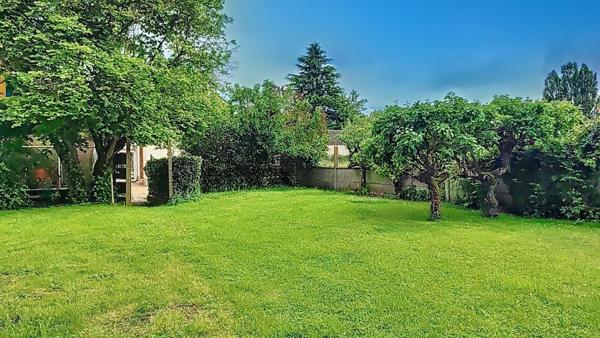 Maison atypique 6 pièces 166 m2