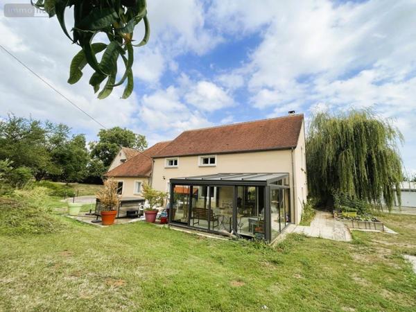 Maison à vendre à Vivoin dans la Sarthe (72170), ref : 72126-3078