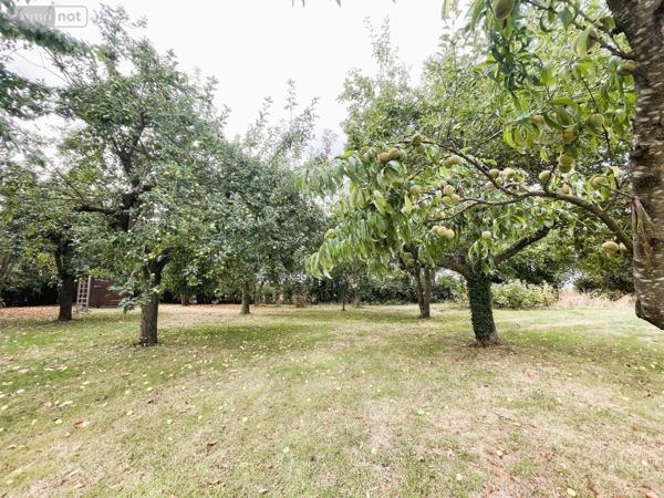 Maison à vendre à Vivoin dans la Sarthe (72170), ref : 72126-3078