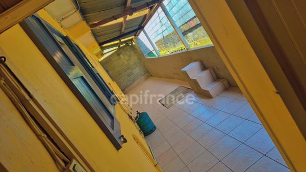 Maison à vendre 5 pièces (974)