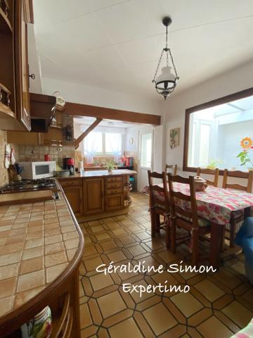 Liévin (62800) LIEVIN CENTRE, MAISON DE VILLE T5 + JARDINET