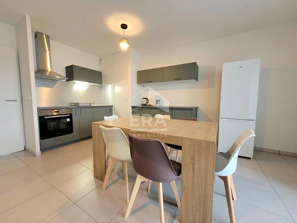 LOCATION MEUBLEE - LONS : Appartement neuf T3 de 62 m² avec 2 parking et terrasse
