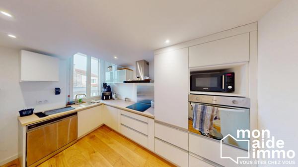 GARE ST JEAN / BELCIER - Loft en Duplex T4
