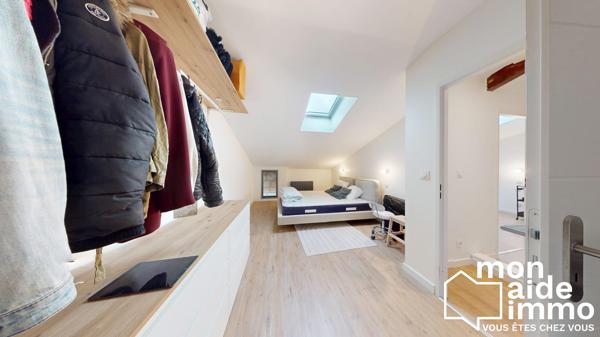 GARE ST JEAN / BELCIER - Loft en Duplex T4
