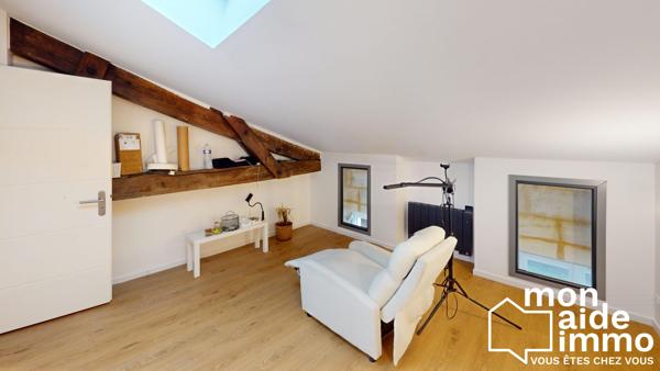 GARE ST JEAN / BELCIER - Loft en Duplex T4