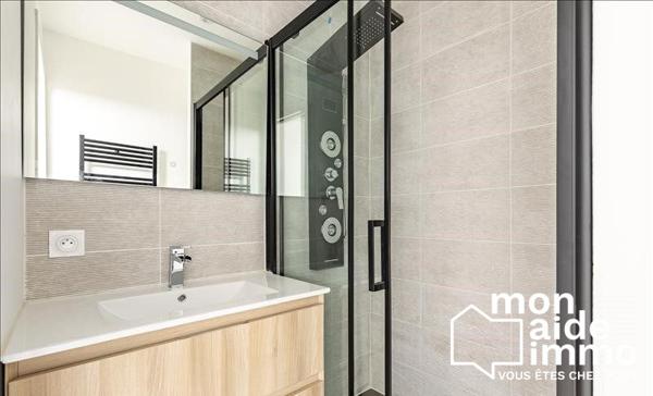 GARE ST JEAN / BELCIER - Loft en Duplex T4