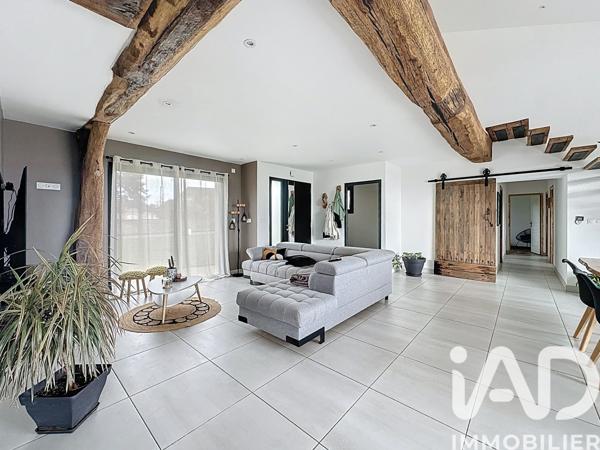 Maison à vendre 5 pièces 143 m² Airvault