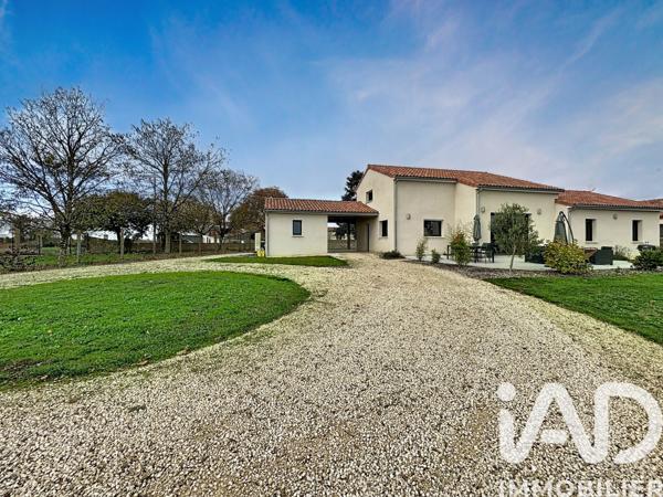 Maison à vendre 5 pièces 143 m² Airvault