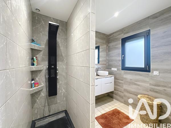 Maison à vendre 5 pièces 143 m² Airvault