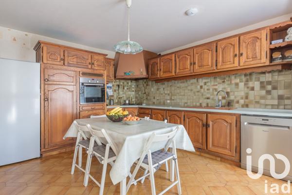 Maison à vendre 5 pièces 130 m² Mandres-les-Roses