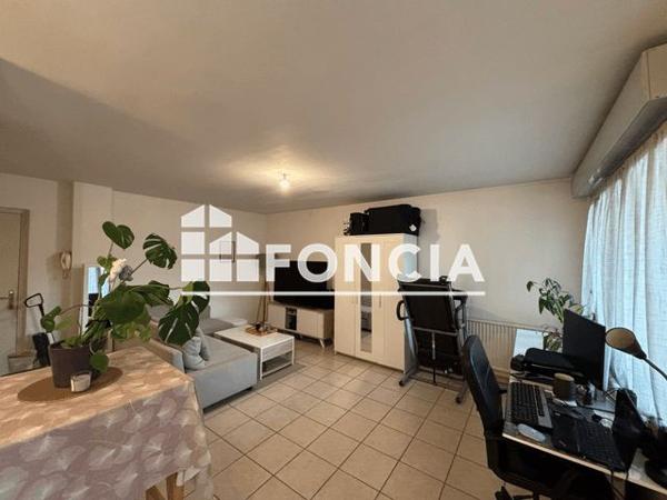 Location Appartement 2 pièces 46.5 m² - LE CLOS DES ARTS Lyon 69009