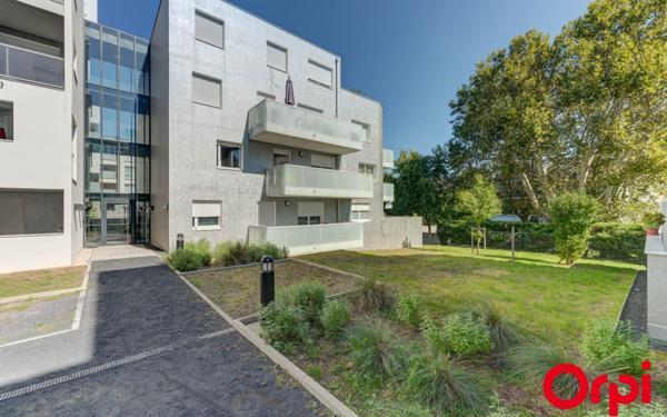 Appartement à vendre    2 pièces • 44,05 m2 Vénissieux