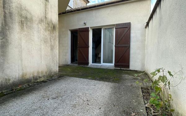 Appartement à vendre    2 pièces • 35,68 m2 Pontoise