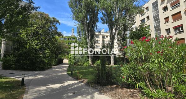 À vendre Studio 18 m² - Neuilly-sur-seine 92200
