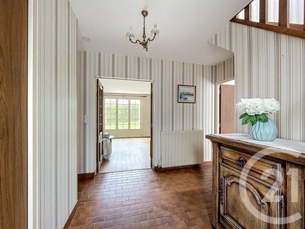 Maison à vendre  1 pièce - 130 m2 SENLIS - 60