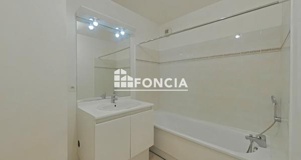Location Appartement 2 pièces 46.57 m² - Les Pavillons-sous-bois 93320