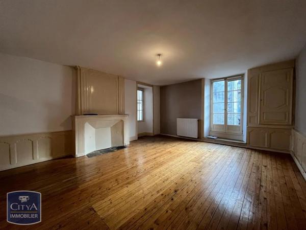 Appartement à louer 3 pièces 80.92m² Saint-Léonard-de-Noblat (87400)